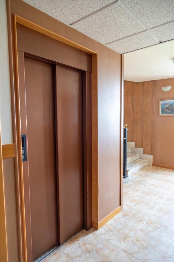Hotel Ria De سوانثيس المظهر الخارجي الصورة