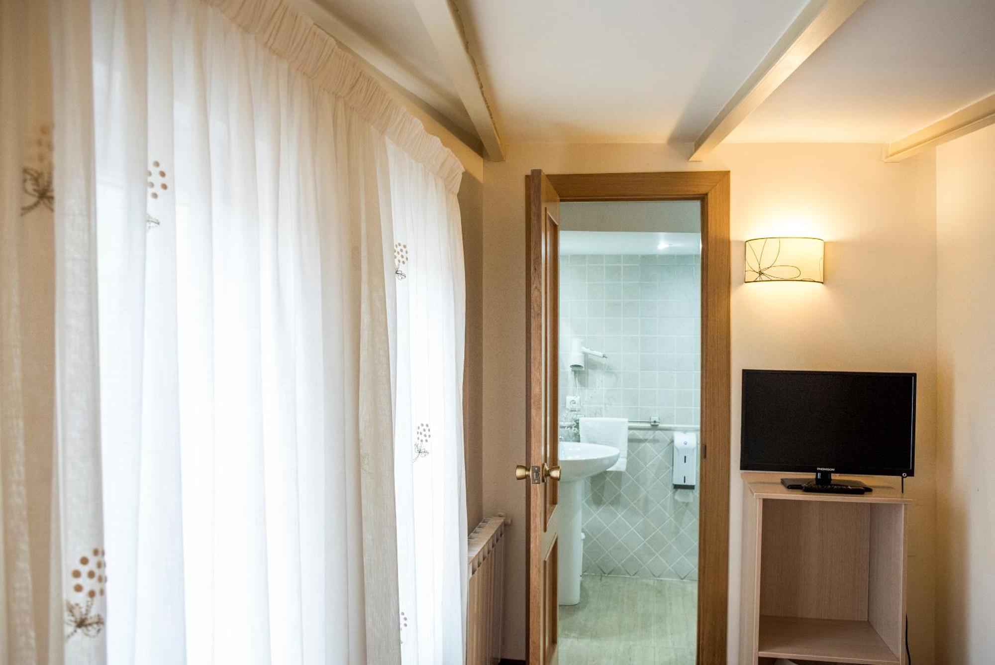 Hotel Ria De سوانثيس المظهر الخارجي الصورة