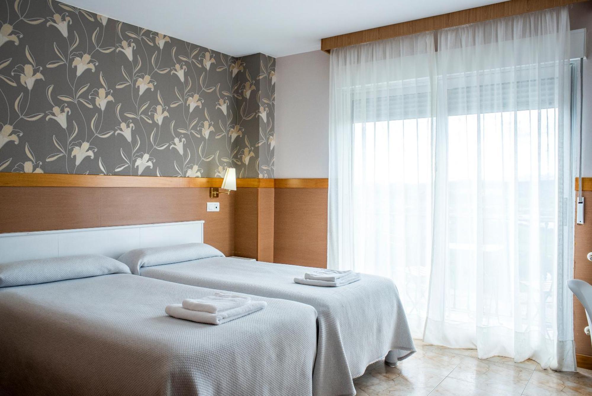 Hotel Ria De سوانثيس المظهر الخارجي الصورة