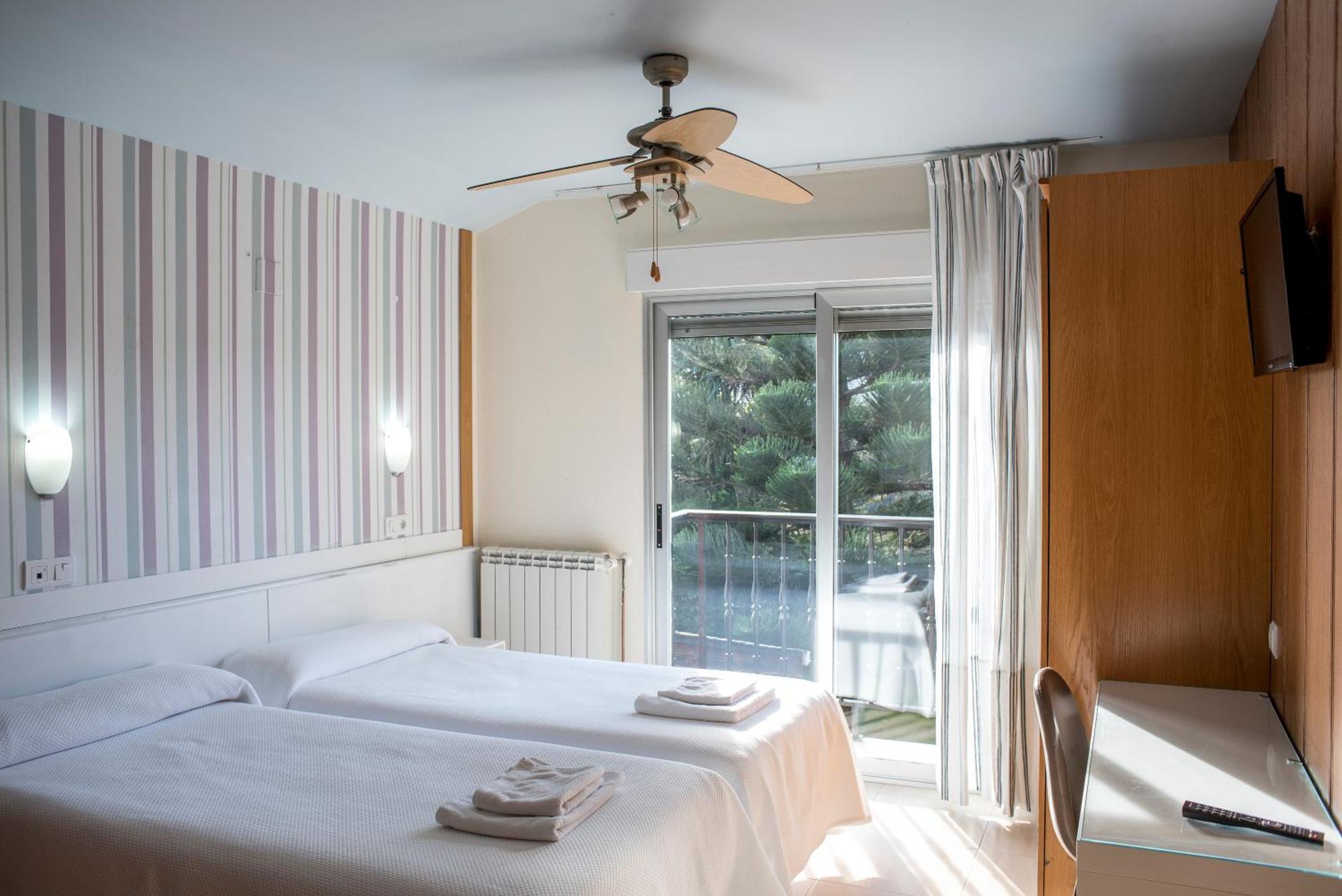 Hotel Ria De سوانثيس المظهر الخارجي الصورة